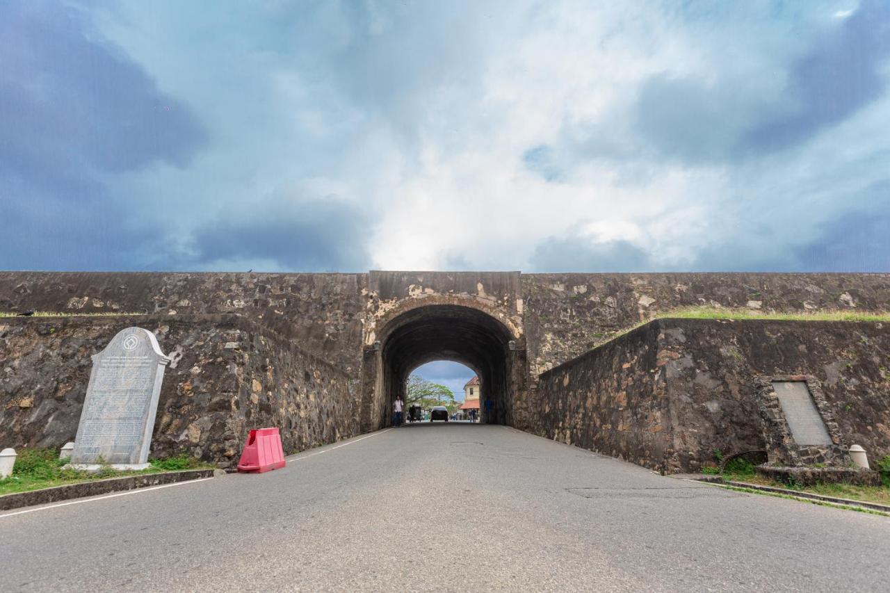 Fort Thari Inn Galle Bagian luar foto